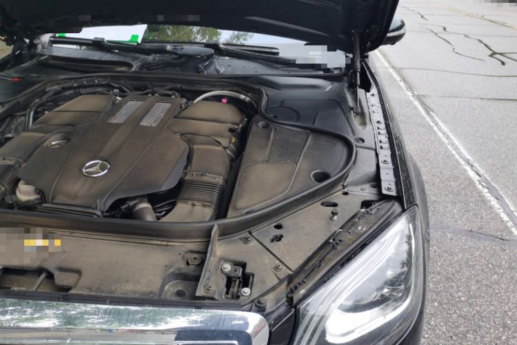 Used Mercedes-Benz Maybach S-Class 2018 S 450 4MATIC Engine Bay Left
