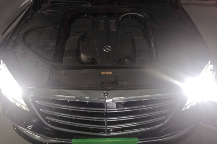 Used Mercedes-Benz Maybach S-Class 2018 S 450 4MATIC Engine Bay