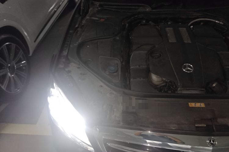 Used Mercedes-Benz Maybach S-Class 2018 S 450 4MATIC Engine Bay Right