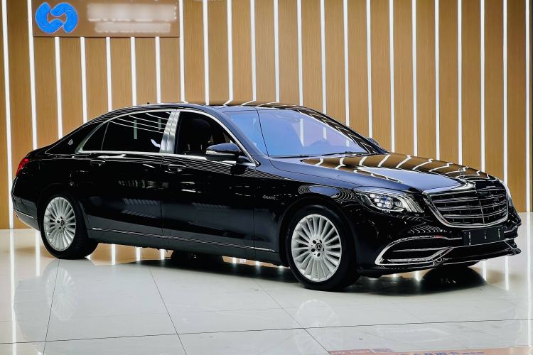 Used Mercedes-Benz Maybach S-Class 2018 S 560 4MATIC Exterior 1