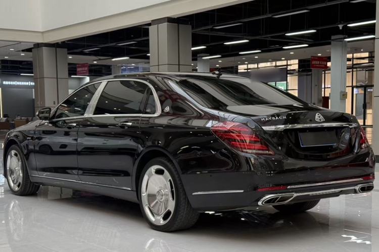 Used Mercedes-Benz Maybach S-Class 2018 S 450 4MATIC Exterior 2