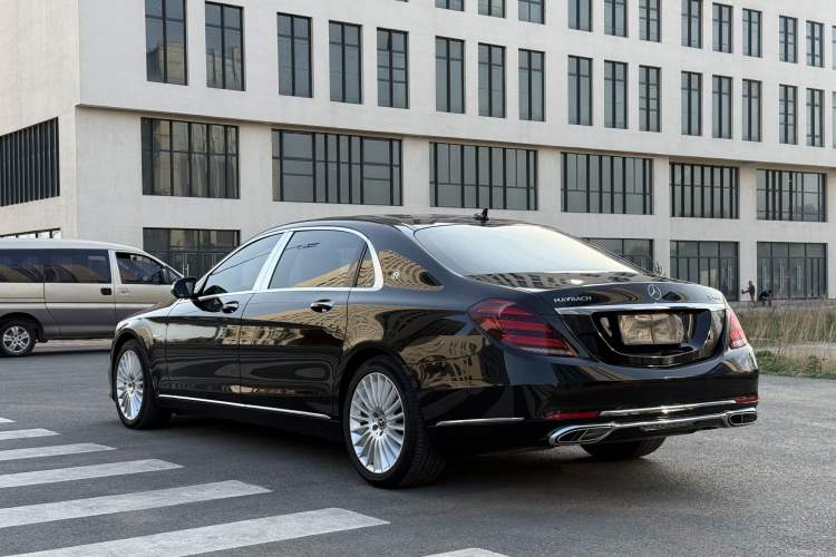 Used Mercedes-Benz Maybach S-Class 2018 S 450 4MATIC Exterior 3