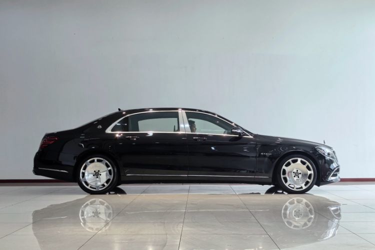 Used Mercedes-Benz Maybach S-Class 2018 S 560 4MATIC Exterior 3