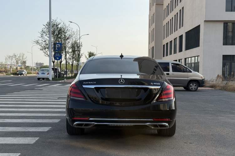 Used Mercedes-Benz Maybach S-Class 2018 S 450 4MATIC Exterior 4