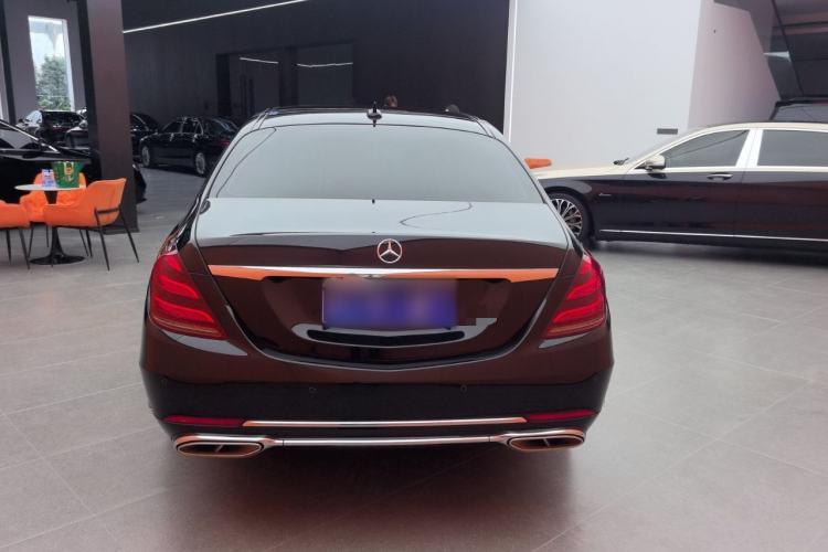 Used Mercedes-Benz Maybach S-Class 2018 S 450 4MATIC Exterior 4