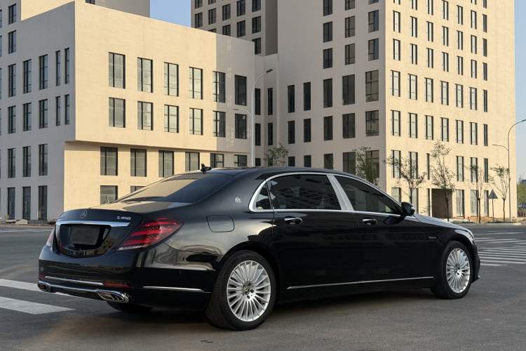 Used Mercedes-Benz Maybach S-Class 2018 S 450 4MATIC Exterior 5