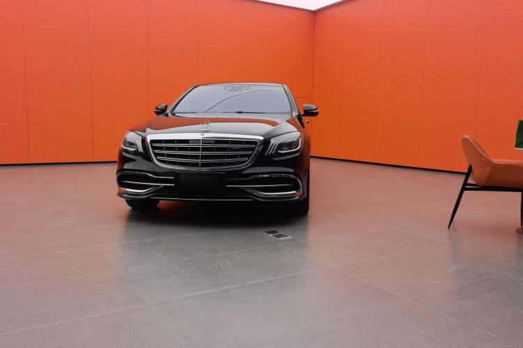 Used Mercedes-Benz Maybach S-Class 2018 S 450 4MATIC Exterior 5