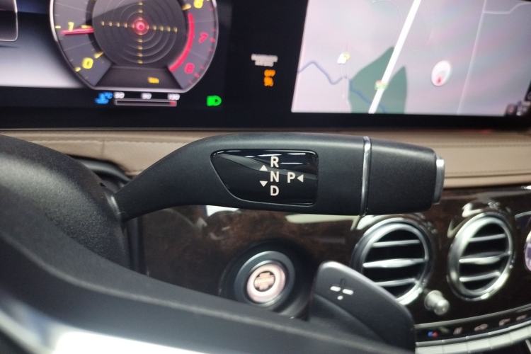 Used Mercedes-Benz Maybach S-Class 2018 S 450 4MATIC Gear Lever