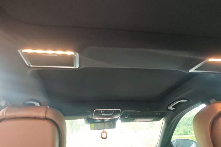 Used Mercedes-Benz Maybach S-Class 2018 S 450 4MATIC Headliner