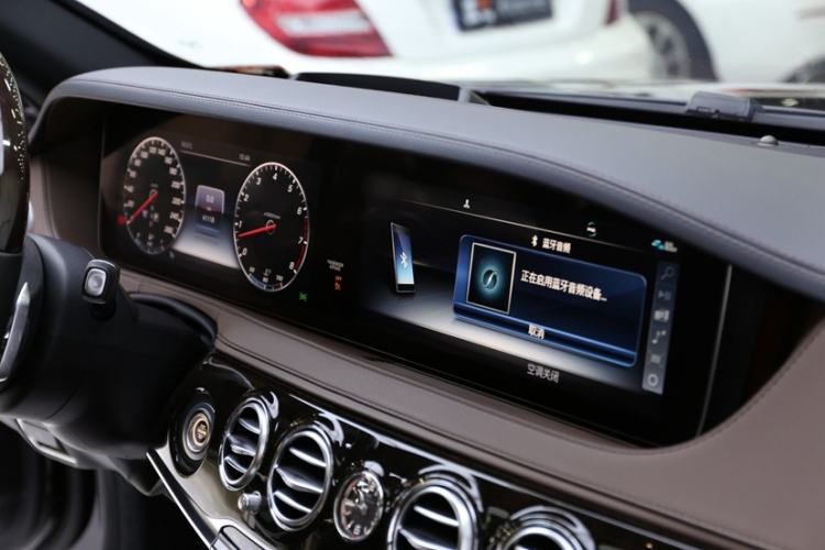 Used Mercedes-Benz Maybach S-Class 2018 S 450 4MATIC Instrument Cluster