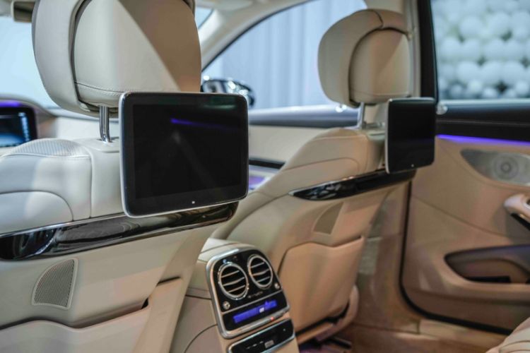 Used Mercedes-Benz Maybach S-Class 2018 S 450 4MATIC Interior 11