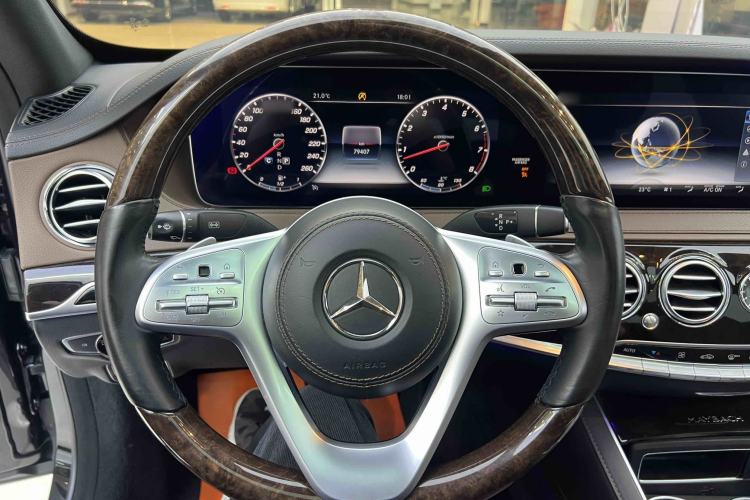 Used Mercedes-Benz Maybach S-Class 2018 S 450 4MATIC Interior 2