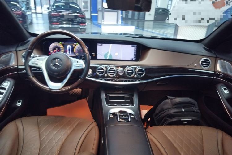 Used Mercedes-Benz Maybach S-Class 2018 S 450 4MATIC Interior 2