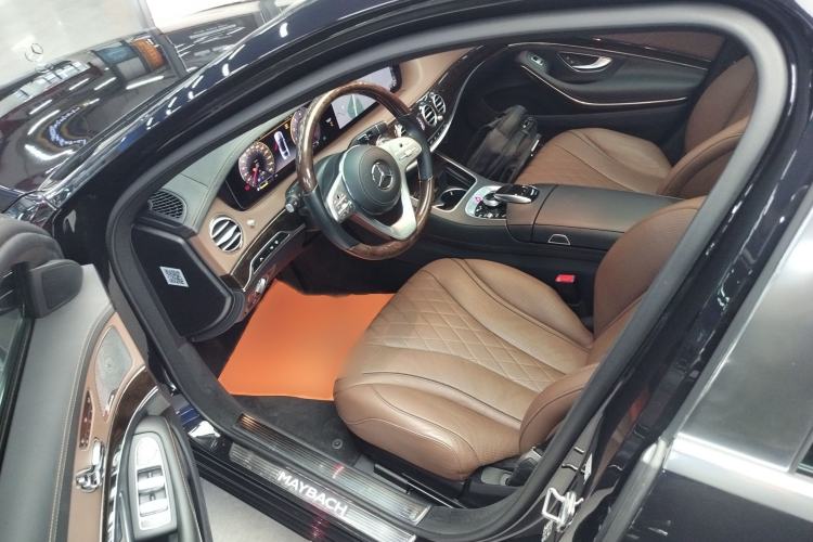 Used Mercedes-Benz Maybach S-Class 2018 S 450 4MATIC Interior 3