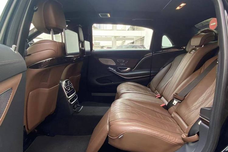 Used Mercedes-Benz Maybach S-Class 2018 S 450 4MATIC Interior 3