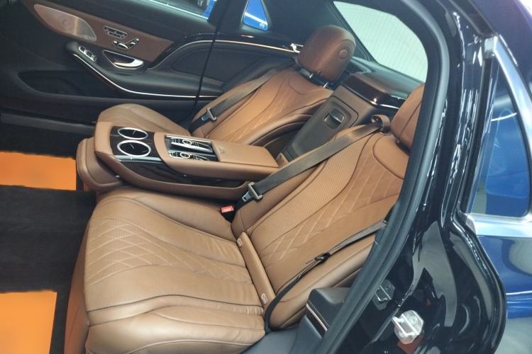 Used Mercedes-Benz Maybach S-Class 2018 S 450 4MATIC Interior 4