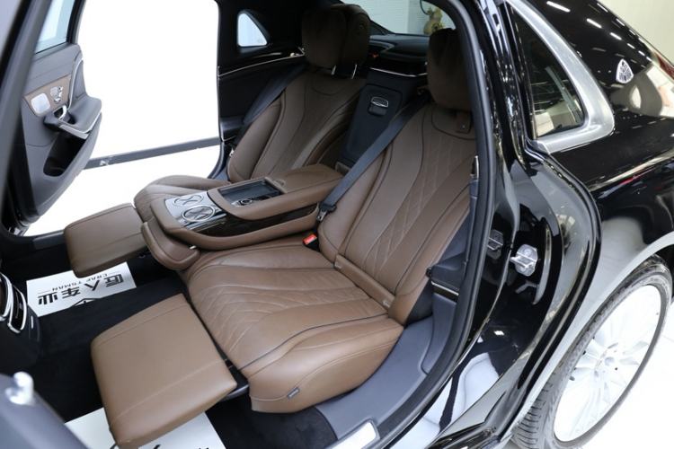 Used Mercedes-Benz Maybach S-Class 2018 S 450 4MATIC Interior 5