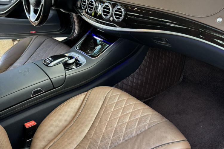 Used Mercedes-Benz Maybach S-Class 2018 S 450 4MATIC Interior 6