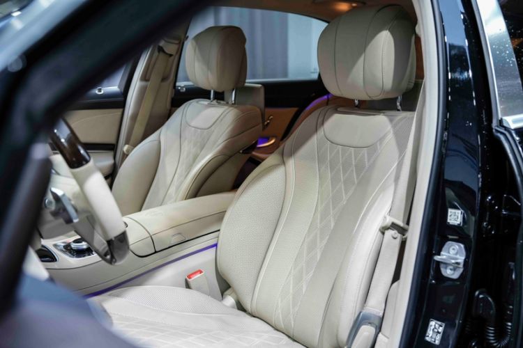 Used Mercedes-Benz Maybach S-Class 2018 S 450 4MATIC Interior 7