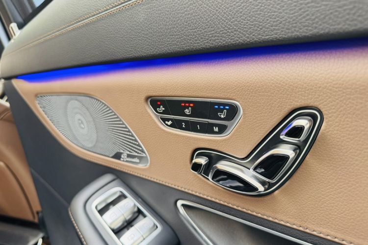 Used Mercedes-Benz Maybach S-Class 2018 S 450 4MATIC Interior 8
