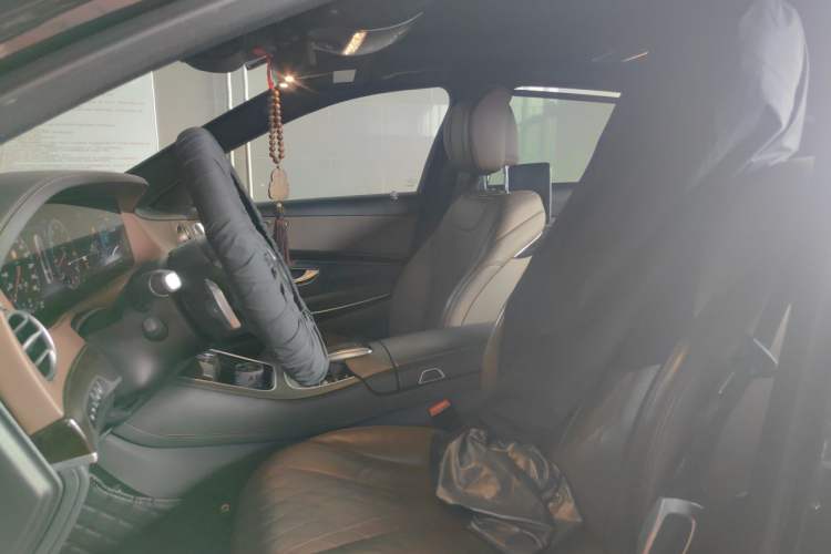 Used Mercedes-Benz Maybach S-Class 2018 S 560 4MATIC Left Front Seat