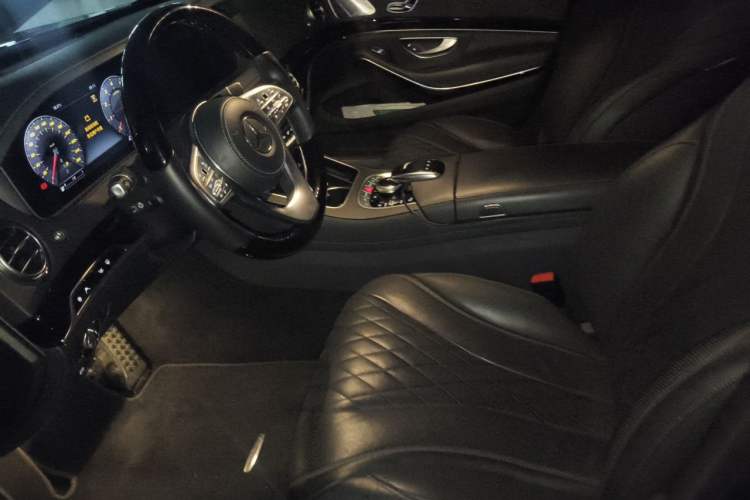 Used Mercedes-Benz Maybach S-Class  Left Front Seat