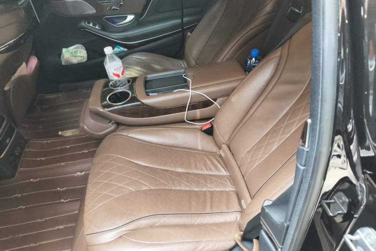 Used Mercedes-Benz Maybach S-Class 2018 S 450 4MATIC Left Rear Seat