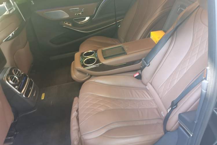 Used Mercedes-Benz Maybach S-Class 2018 S 450 4MATIC Left Rear Seat