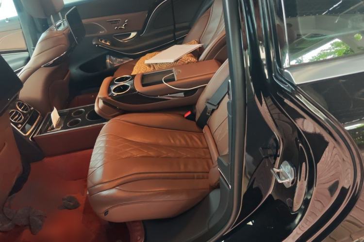 Used Mercedes-Benz Maybach S-Class 2018 S 450 4MATIC Left Rear Seat
