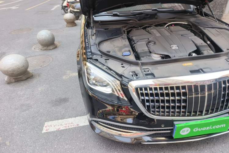 Used Mercedes-Benz Maybach S-Class 2018 S 450 4MATIC Right Front Headlight