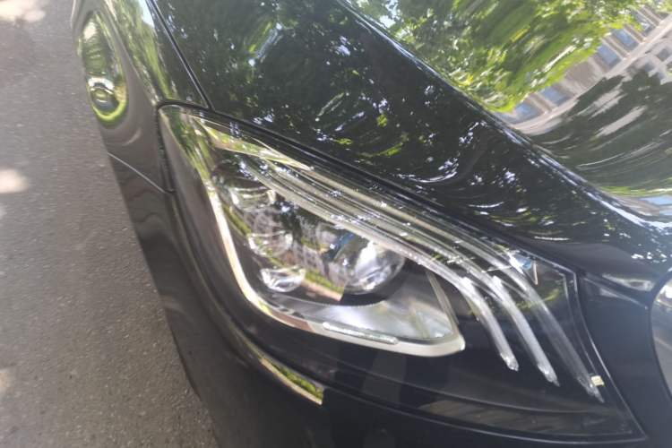 Used Mercedes-Benz Maybach S-Class 2018 S 450 4MATIC Right Front Headlight