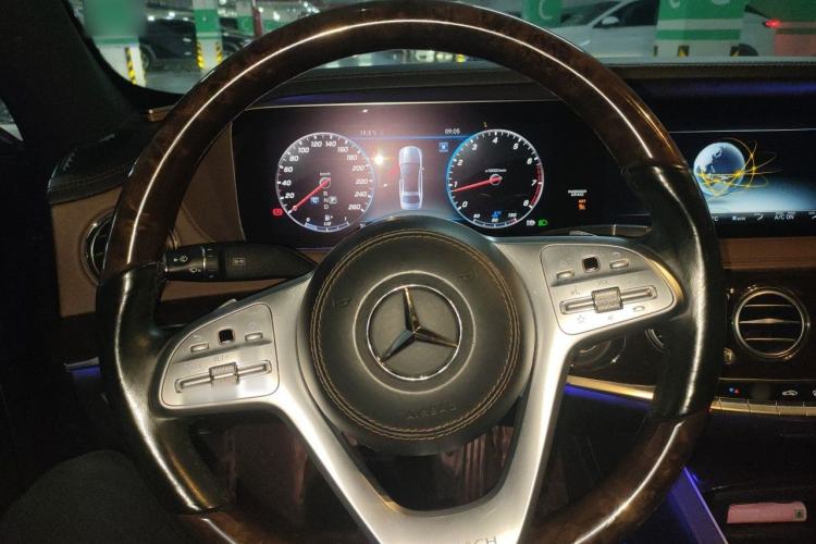 Used Mercedes-Benz Maybach S-Class 2018 S 450 4MATIC Steering Wheel