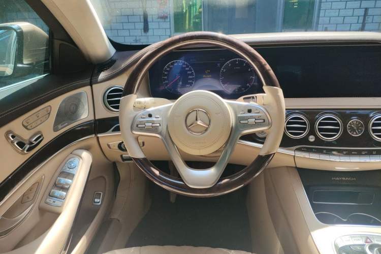 Used Mercedes-Benz Maybach S-Class 2018 S 450 4MATIC Steering Wheel