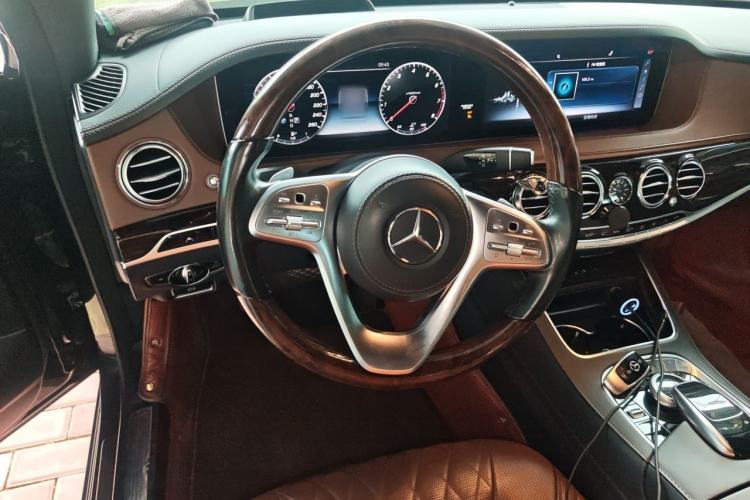 Used Mercedes-Benz Maybach S-Class 2018 S 450 4MATIC Steering Wheel