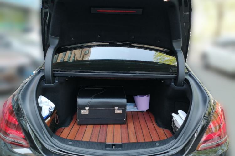 Used Mercedes-Benz Maybach S-Class 2018 S 450 4MATIC Trunk