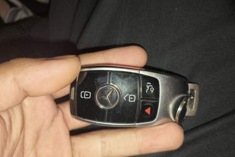 Used Mercedes-Benz Maybach S-Class  Vehicle Key