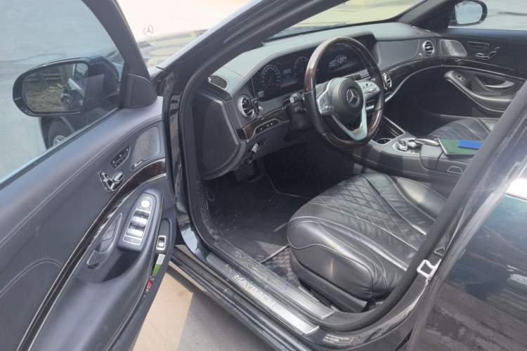 Used Mercedes-Benz Maybach S-Class 2018 S 450 4MATIC Driver Seat
