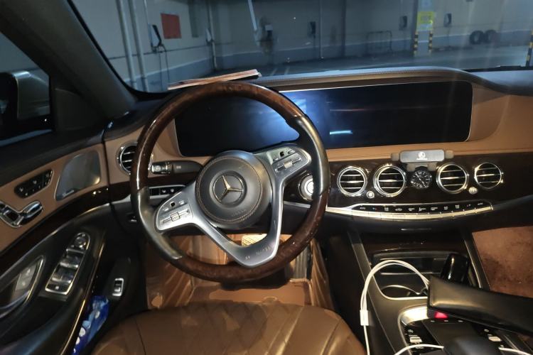 Used Mercedes-Benz Maybach S-Class 2018 S 450 4MATIC Steering Wheel