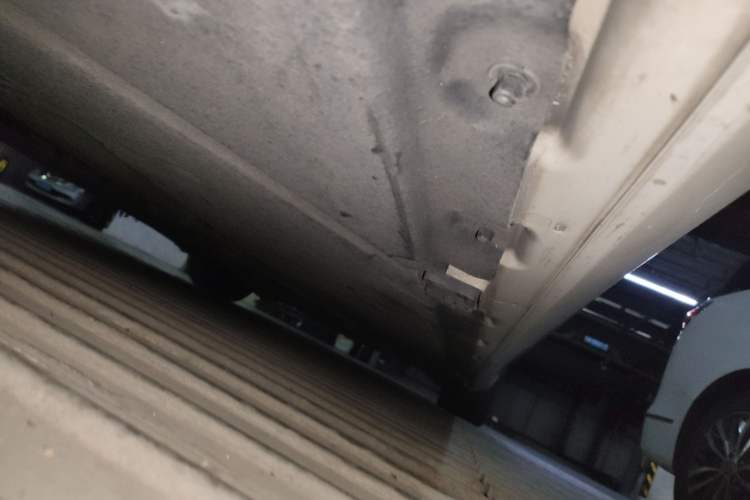 Used Mercedes-Benz Maybach S-Class 2018 S 450 4MATIC Chassis Rear Right