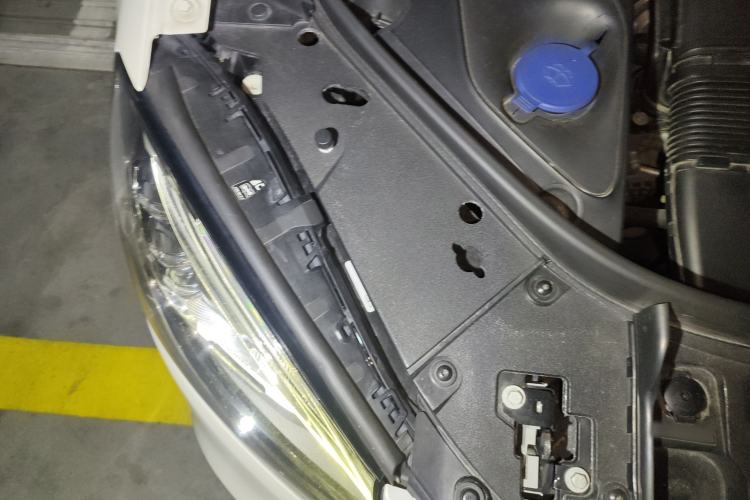 Used Mercedes-Benz Maybach S-Class 2018 S 450 4MATIC Engine Bay Right