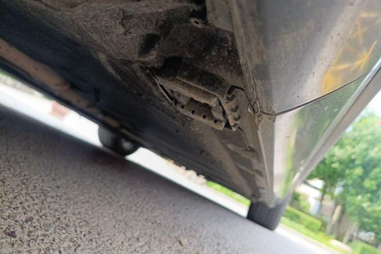 Used Mercedes-Benz Maybach S-Class 2019 S 450 4MATIC Chassis Front Left