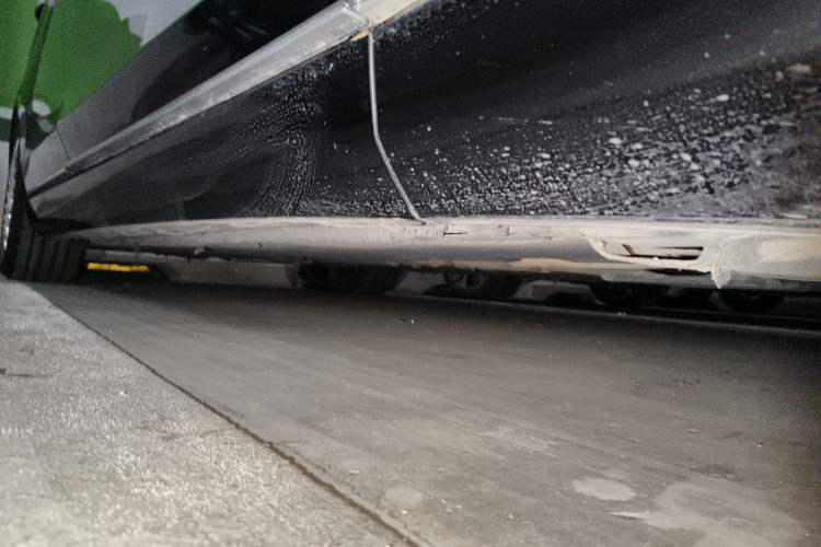 Used Mercedes-Benz Maybach S-Class 2019 S 450 4MATIC Chassis Front Right