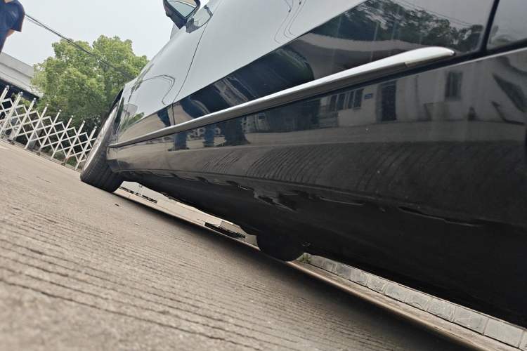 Used Mercedes-Benz Maybach S-Class 2019 S 450 4MATIC Chassis Rear Left