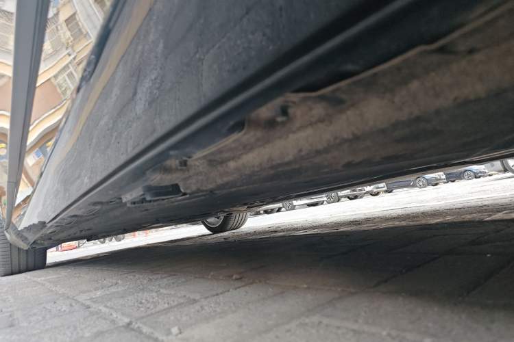 Used Mercedes-Benz Maybach S-Class 2019 S 450 4MATIC Chassis Rear Left