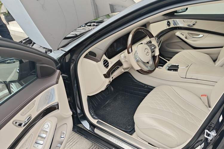 Used Mercedes-Benz Maybach S-Class 2019 S 450 4MATIC Driver Seat