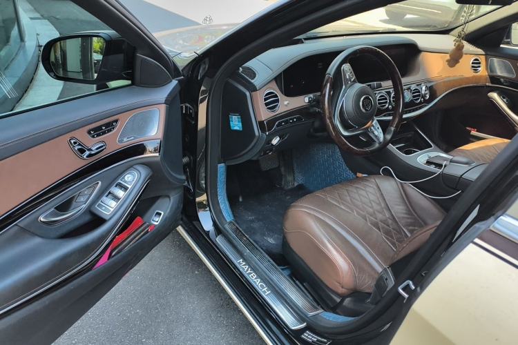 Used Mercedes-Benz Maybach S-Class 2019 S 450 4MATIC Driver Seat