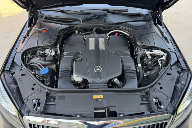 Used Mercedes-Benz Maybach S-Class 2019 Refresh S 450 4MATIC Engine Bay