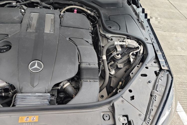 Used Mercedes-Benz Maybach S-Class 2019 S 450 4MATIC Engine Bay Left