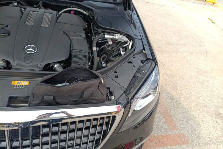 Used Mercedes-Benz Maybach S-Class 2019 S 450 4MATIC Engine Bay Left
