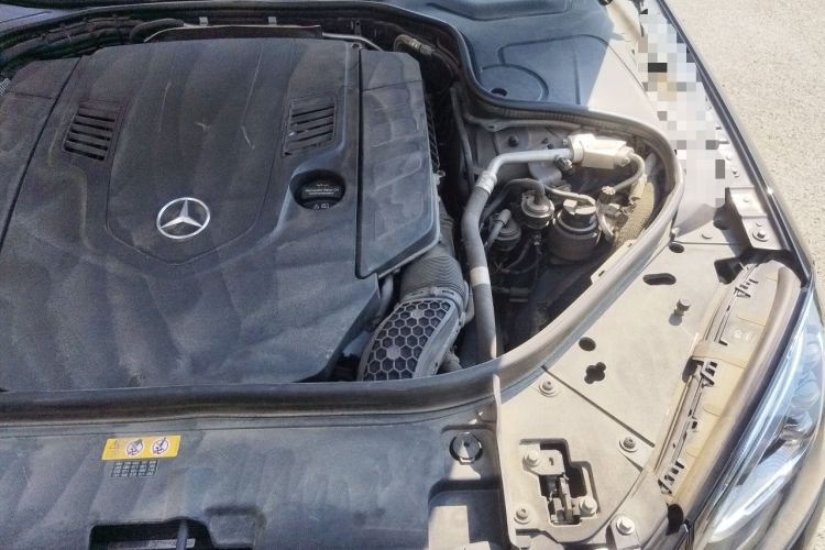 Used Mercedes-Benz Maybach S-Class 2019 S 560 4MATIC Engine Bay Left